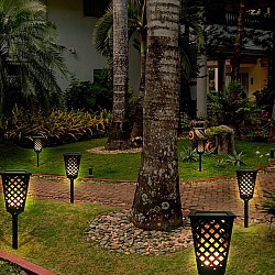 Felinar solar cu efect de flacara Dancing Tiki Light