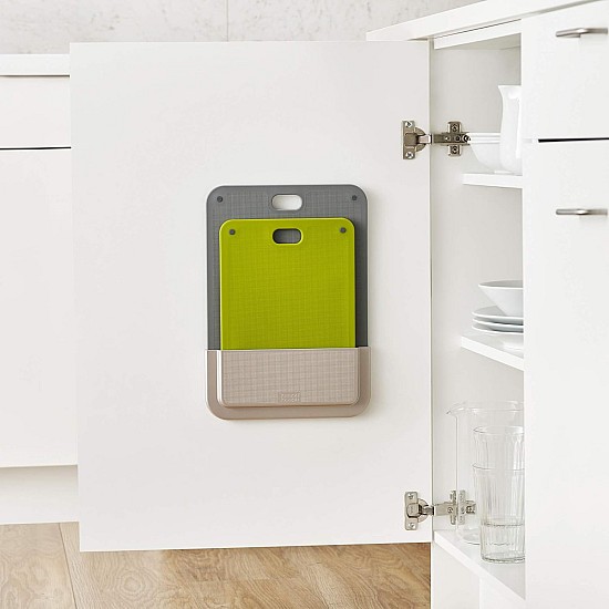 Set 2 tocatoare din plastic cu suport de perete